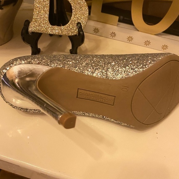 Christian SIRIANO SILVER GLITTER HEEKS SIZE 10 - Picture 5 of 8